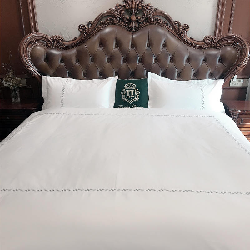 Set de lenjerie de pat brodată din țesătură din satin simplu din bumbac pur T300