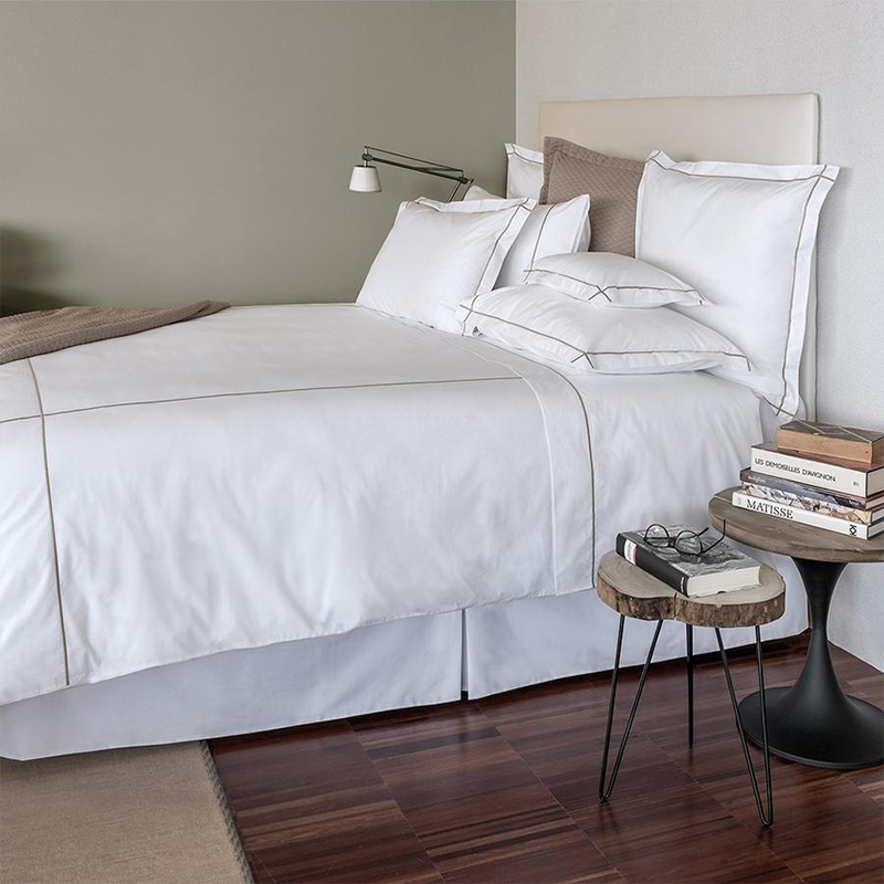 Elegant brodat hotel Hedding White Bumbac Sateen 300TC